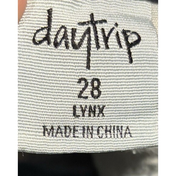 Daytrip Buckle Lynx Skinny Denim Ankle Jeans Rhinestone Dark Wash Womens 28 - Picture 3 of 4